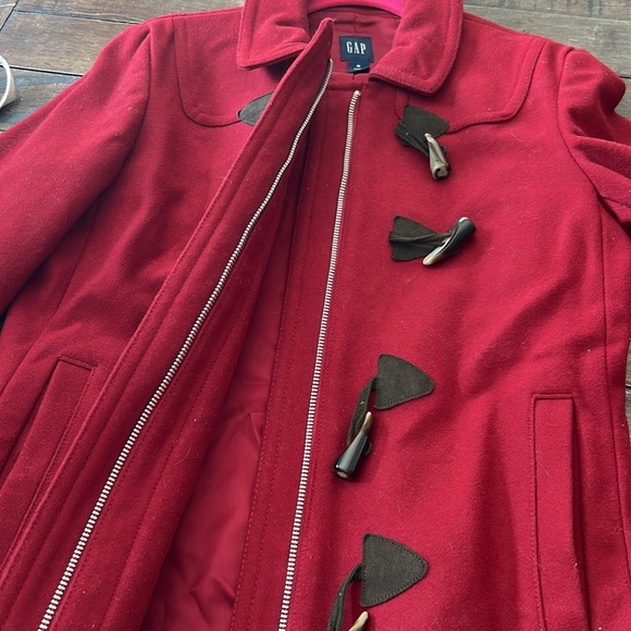 *Winter Clearance* GAP Cranberry Red Wool Blend Women's Zipper & Toggle Button - Picture 6 of 9